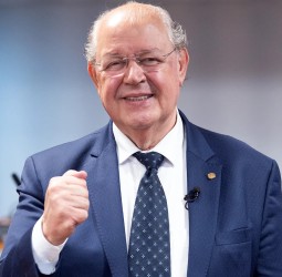 Depois de 30 anos de luta, deputado Hauly comemora aprovação da reforma tributária