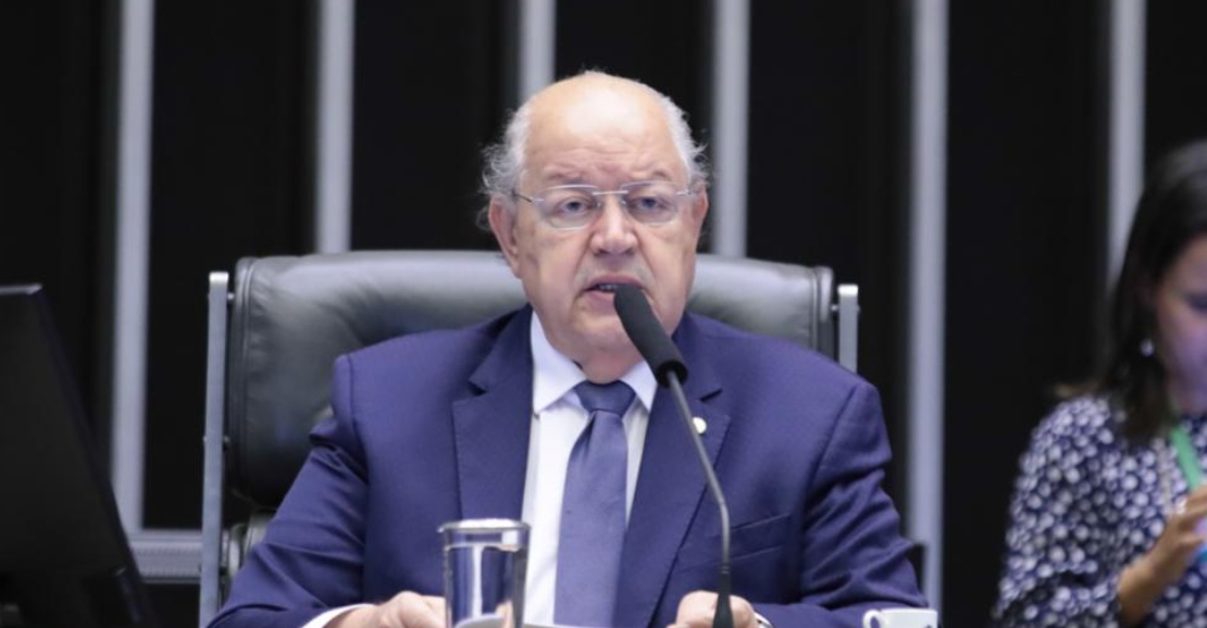 Em apenas quatro meses, DIAP coloca Hauly entre os Cabeças do Congresso