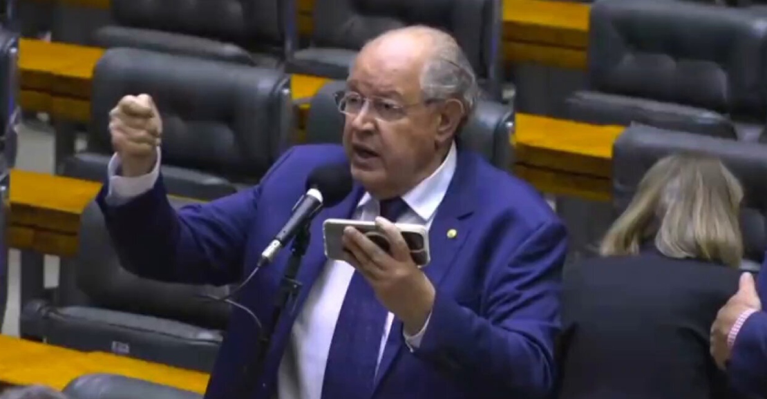 A Ucrânia precisa urgente de apoio!