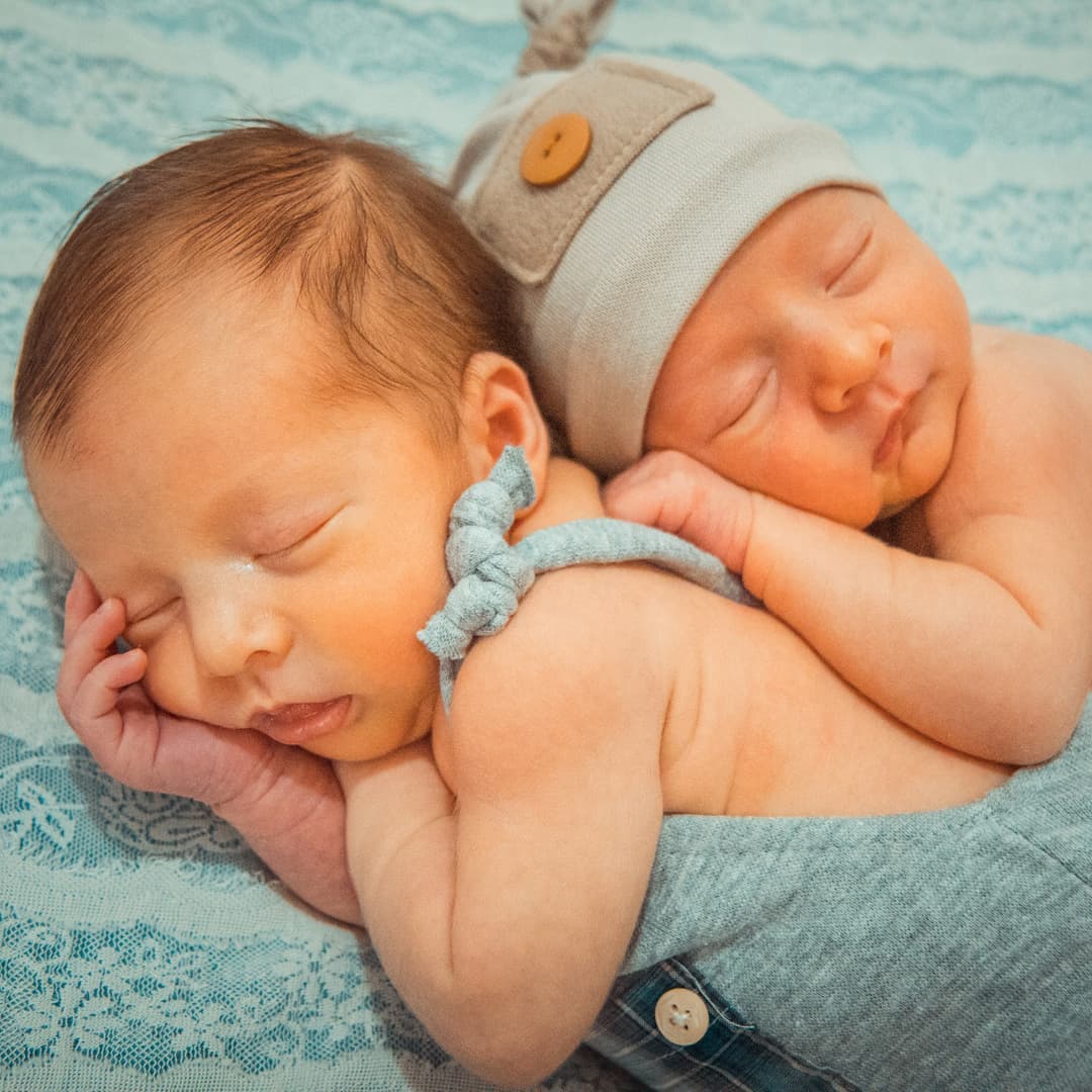 Comissão aprova projeto que garante proteção de grávida de gêmeos no SUS