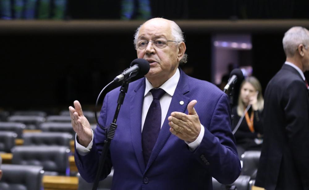 Para Hauly desenvolvimento depende de haver governantes sérios e competentes