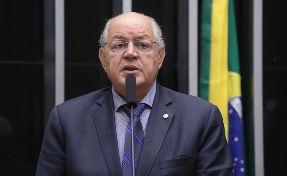 Mortes por metanol continuam acontecendo no Brasil.