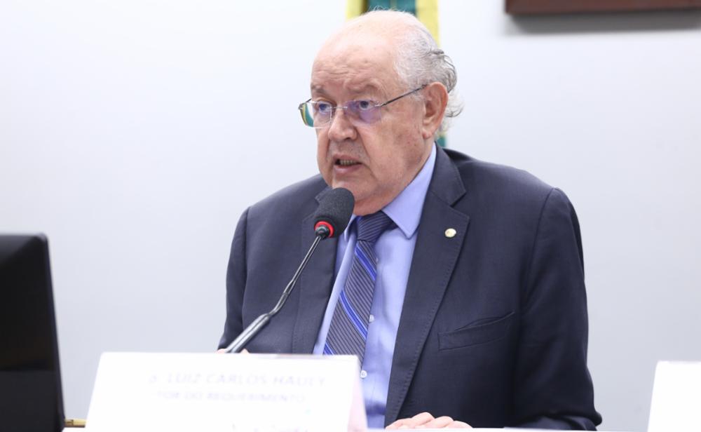 Comissões debatem possível cobrança pelo uso de sistemas da Reforma Tributária